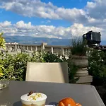 Three * مسينا