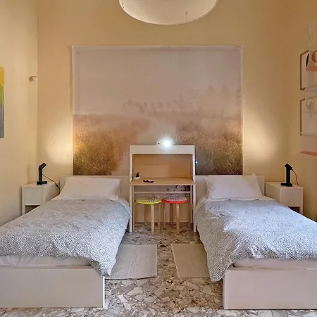 Three Privatunterkunft Messina