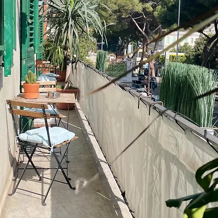 Three Privatunterkunft Messina