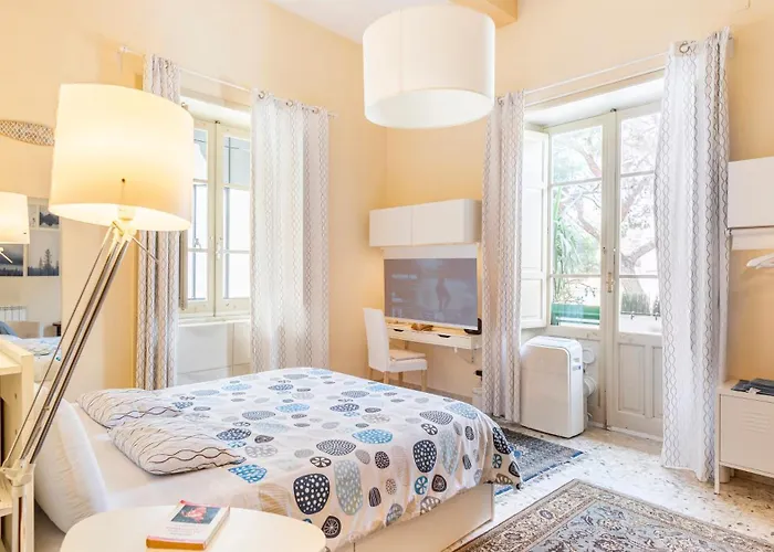Three Privat bolig Messina
