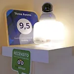 Проживание в семье Three