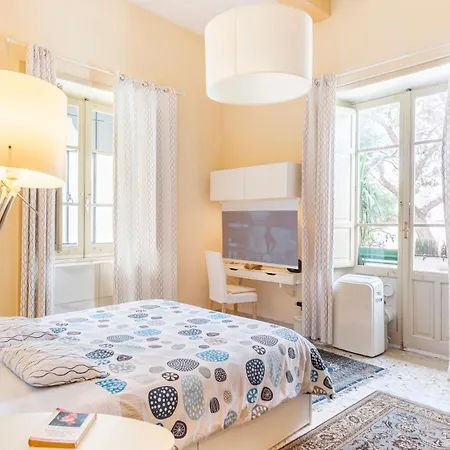 Three Homestay Messina